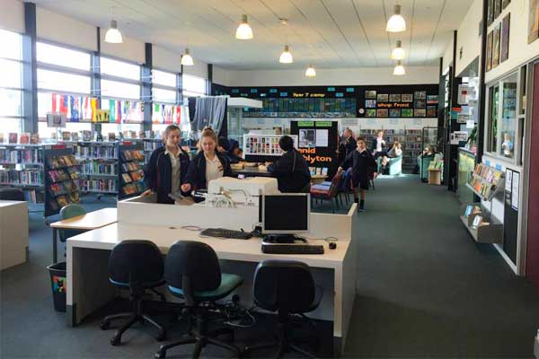 Albany-Junior-High-School-library