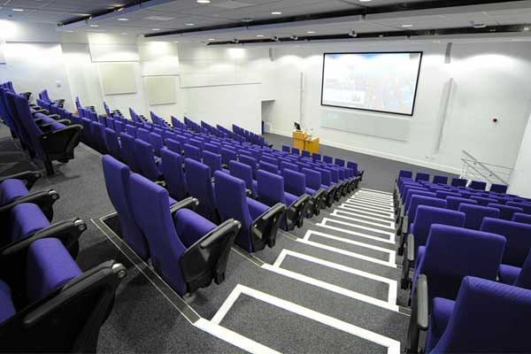 Leeds-Beckett-University-Leslie-Silver-Building