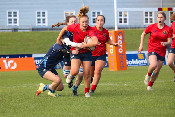 Nz-Southland-Girls’-High-School-american-football