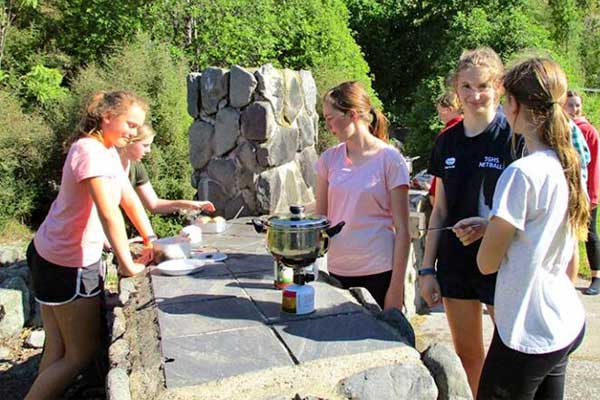 Nz-Timaru-Girls’-High-School-student