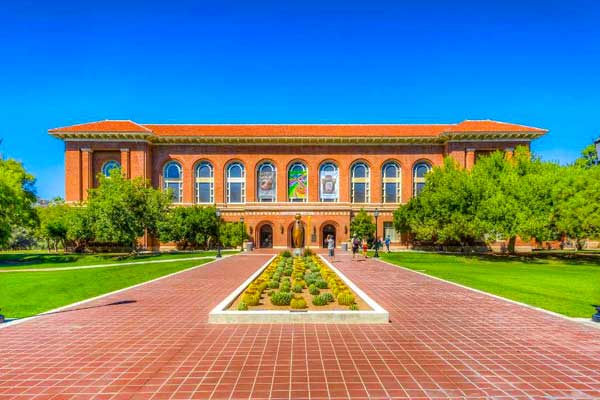 The-University-of-Arizona-Global-building
