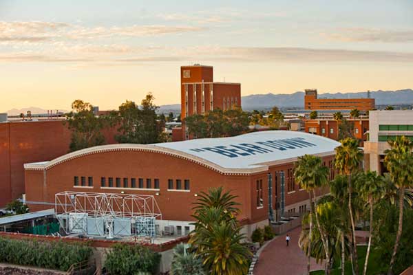 The-University-of-Arizona-building