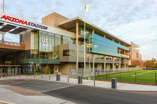 The-University-of-Arizona-stadium
