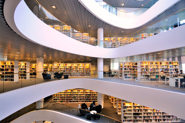 University-of-Aberdeen-library