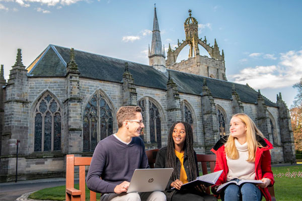 University-of-Aberdeen-student