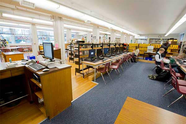 Cariboo-Secondary-library