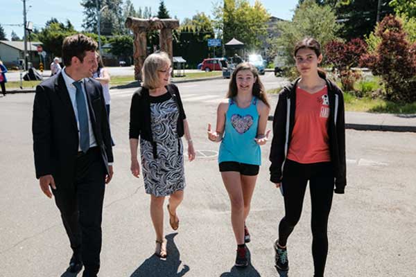 Lake-Trail-Middle-School-student