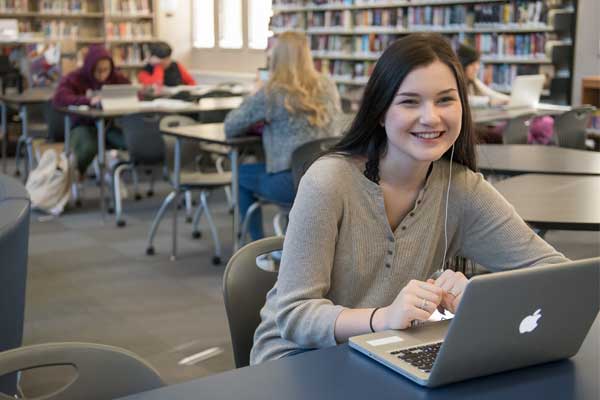 Pitt-Meadows-Secondary-student
