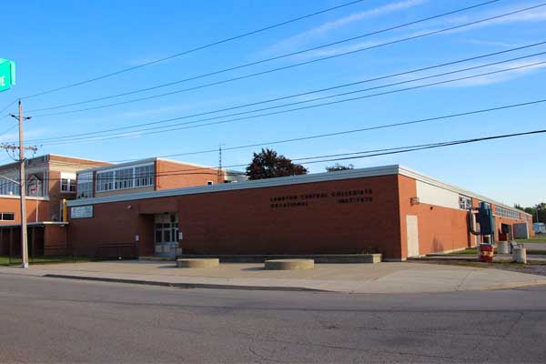 Lambton-Central-Collegiate-building