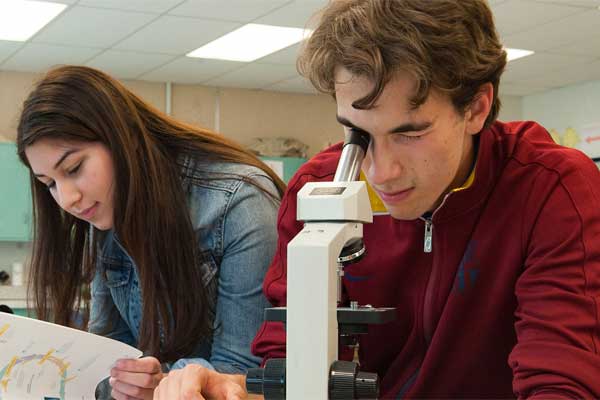 West-Vancouver-Secondary-student-science-experiment