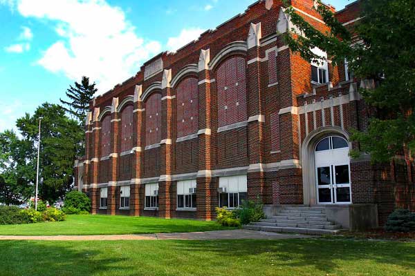 catholic-central-high-school