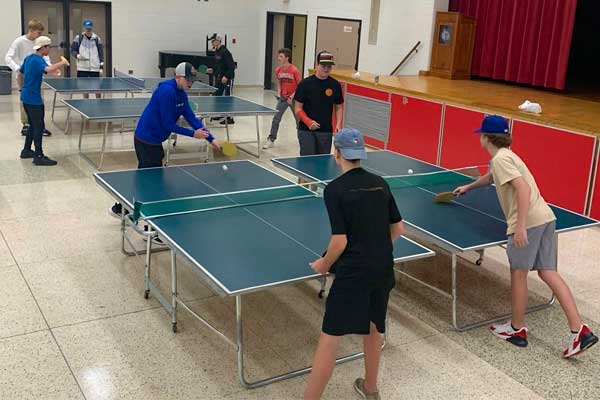 ​Lambton-Kent-Composite-students-playing-ping-pong